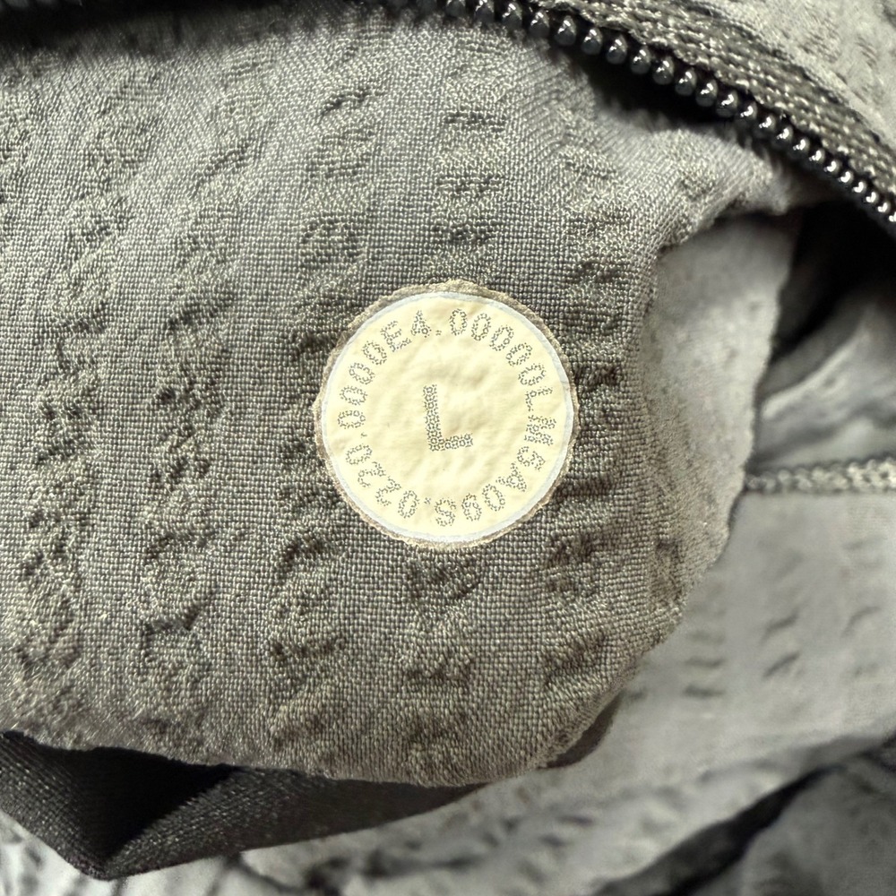 Lululemon Lab Mens Seersucker Jogger Pants Dark Gray Textured Tapered Size L - Picture 9 of 10